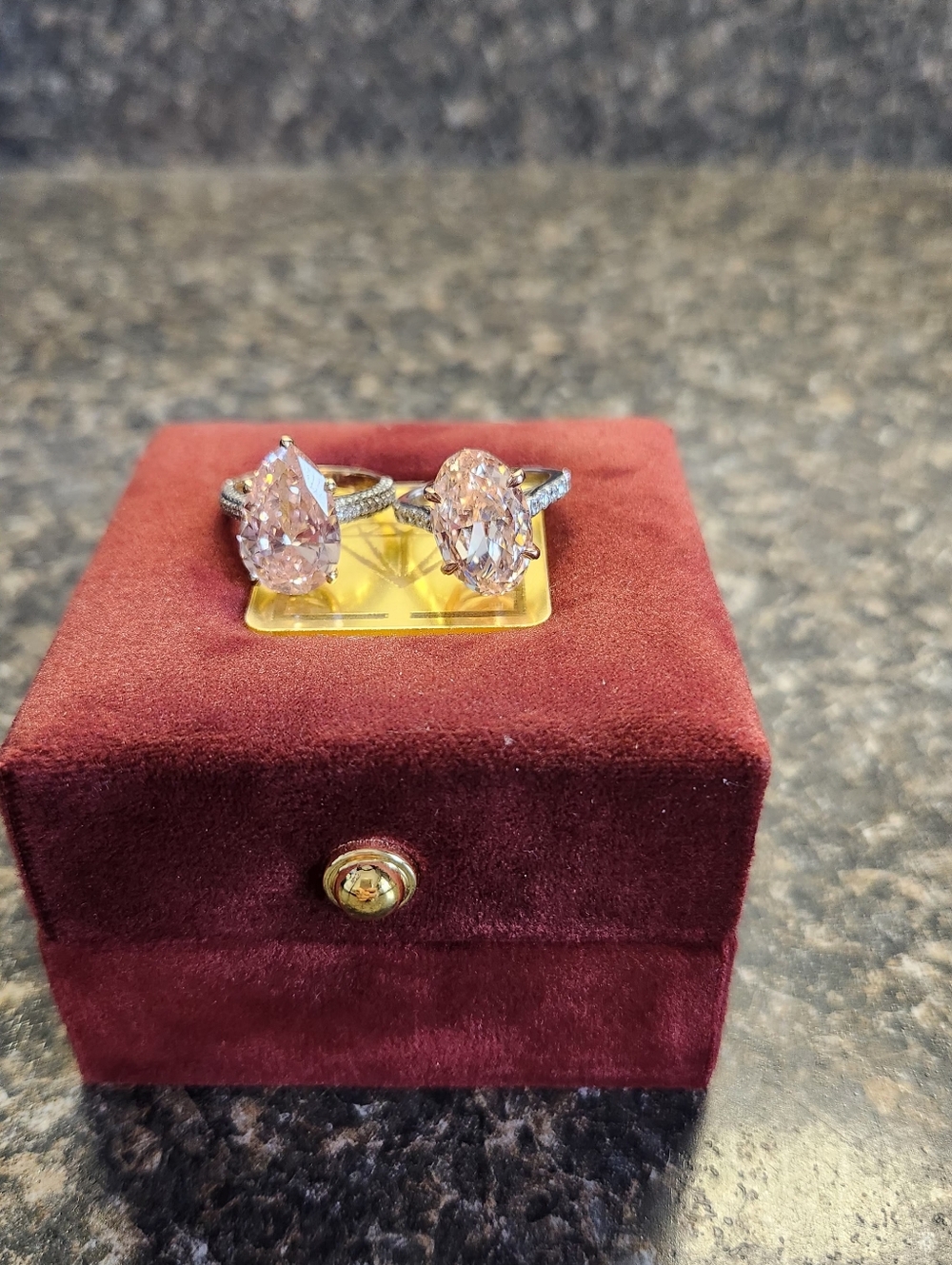 2 Pink IGI Diamond Rings! - Picture 3 of 7